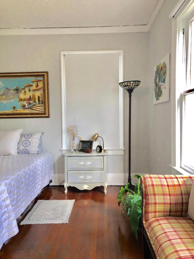 Comfy And Spacious Suite With Free Parking Miami Bagian luar foto